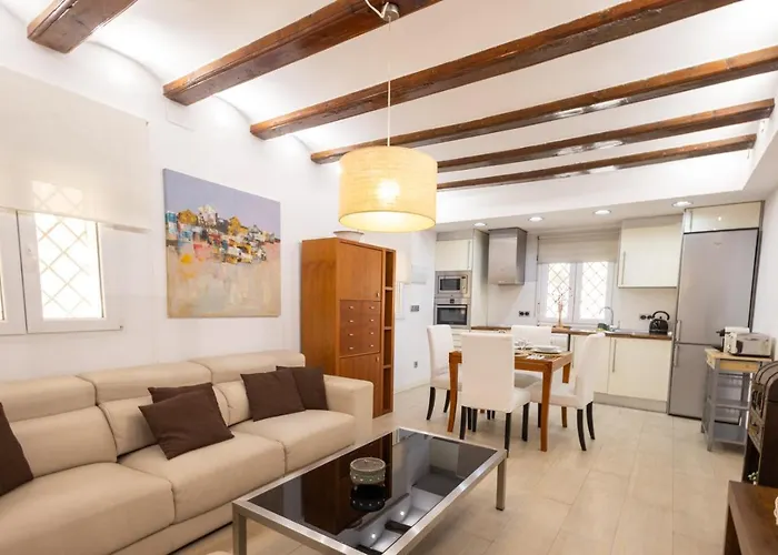 Florit Flats - The Old Town *