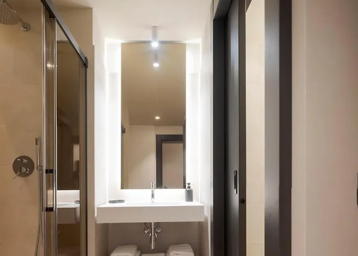 בית הארחה Blanq Ruzafa 4*