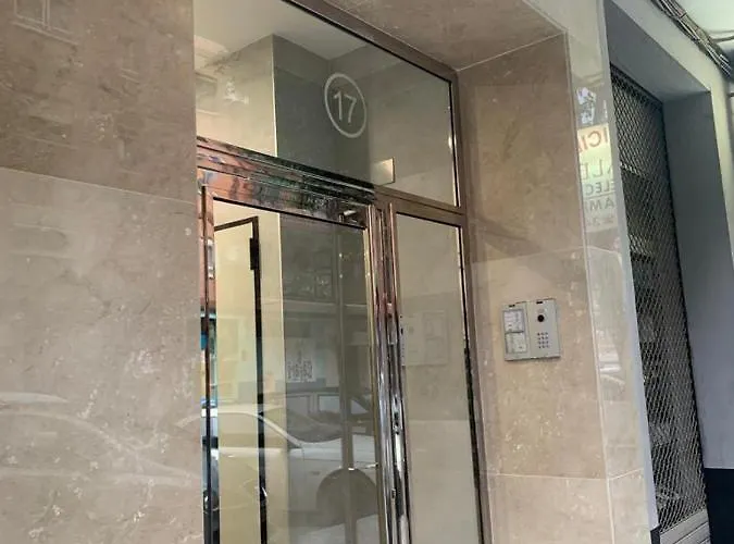 Habitacion Individual Δωμάτια σε οικογενειακή κατοικία *