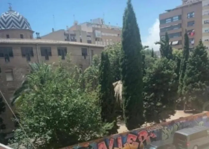 Familyhomestay * فالنسيا