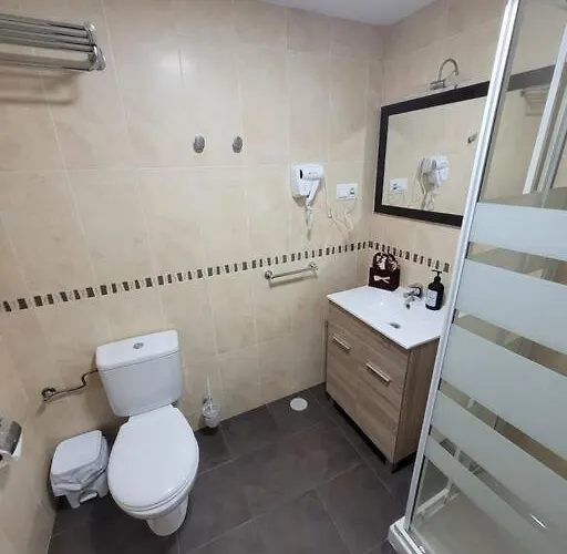 Precioso Reformado Con Terraza, 4 Habs * Valencia