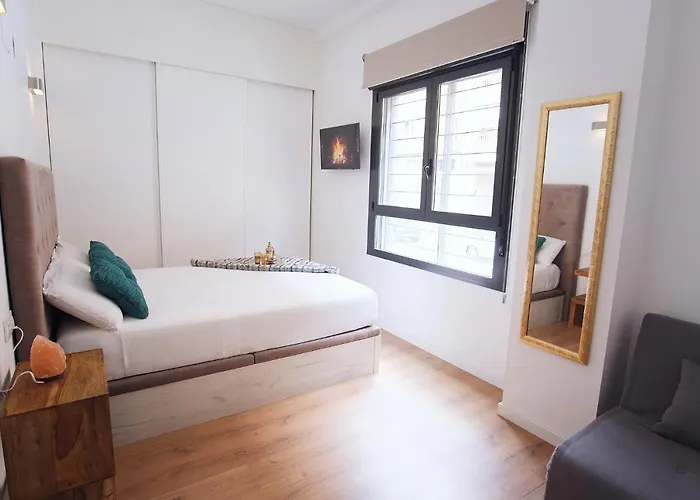 Lujoso Hogar Cerca Del Casco Antiguo De La Ciudad Διαμέρισμα