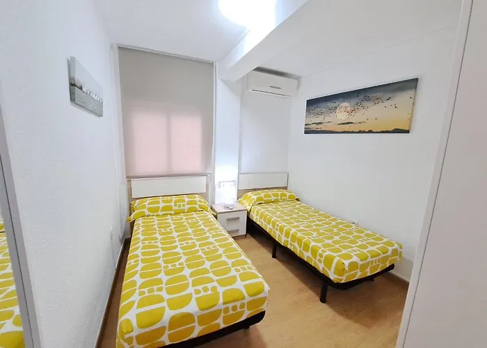 Centrico En Proximo Parada De Metro Angel Guimera Apartment Valencia