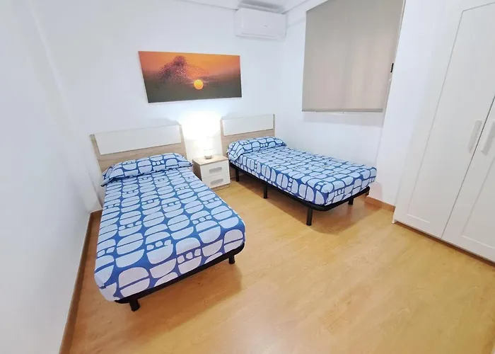 Centrico En Proximo Parada De Metro Angel Guimera Apartment Valencia