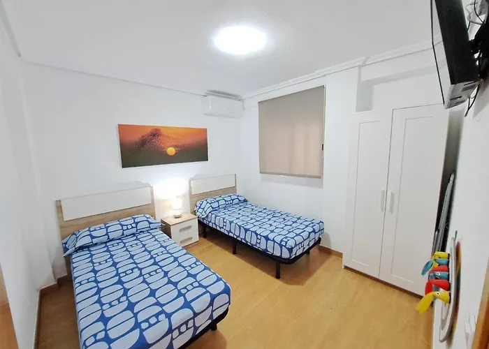 Centrico En Proximo Parada De Metro Angel Guimera Apartment *