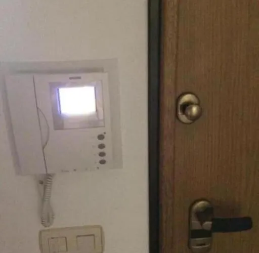 Comodo Y Espacioso Con Parking 아파트 발렌시아