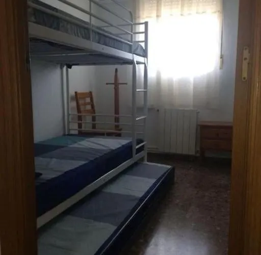 Comodo Y Espacioso Con Parking