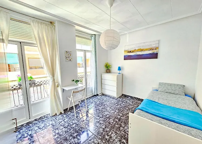 Apartamento Bright With Balcony Between & Center 6p Valência