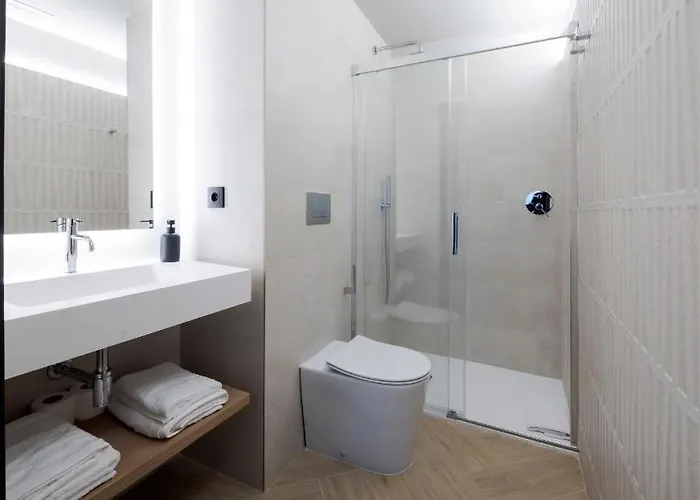 Blanq Ruzafa 4* ולנסיה