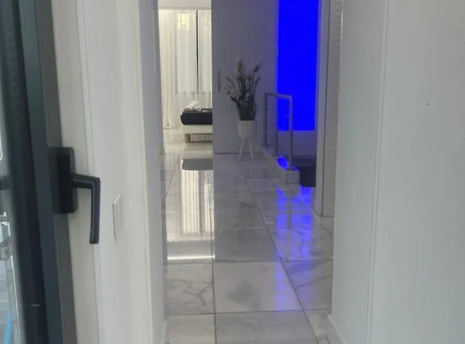 بيت للعطل Deluxe House