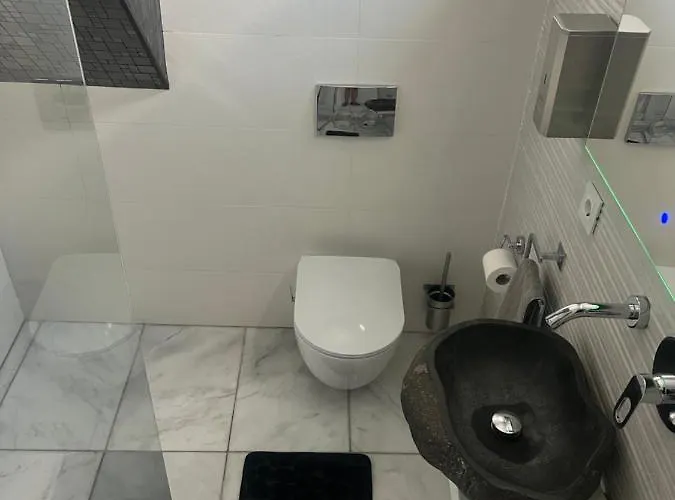 Deluxe House بيت للعطل *