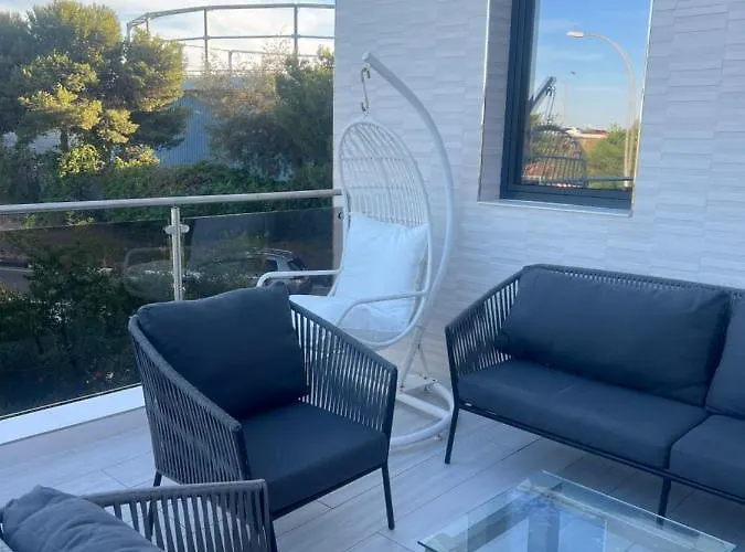 بيت للعطل Deluxe House *