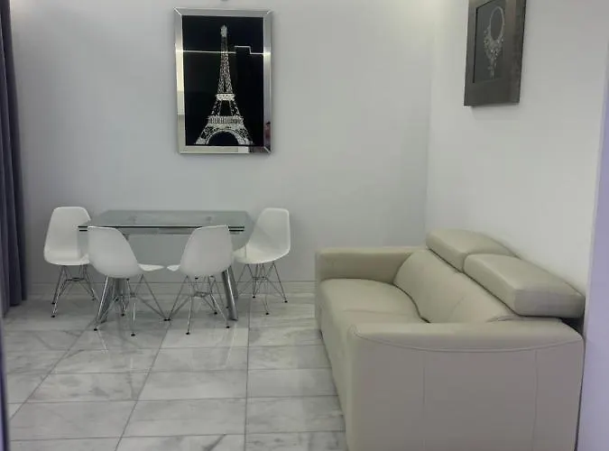 بيت للعطل Deluxe House