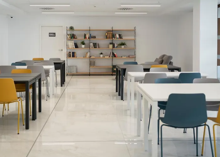 Micampus Avenida Del Puerto - Residencia De Estudiantes Διαμέρισμα *