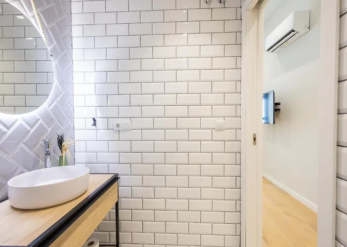 Florit Flats - The Maritim Serreria بيت ضيافة 4*