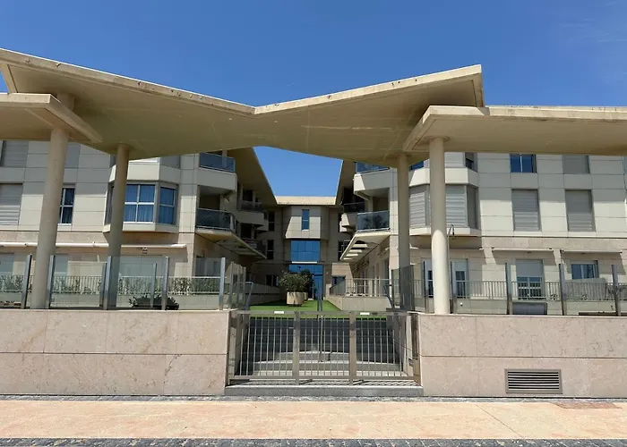 Διαμέρισμα Reinapart Patacona Beachfront Seaview *