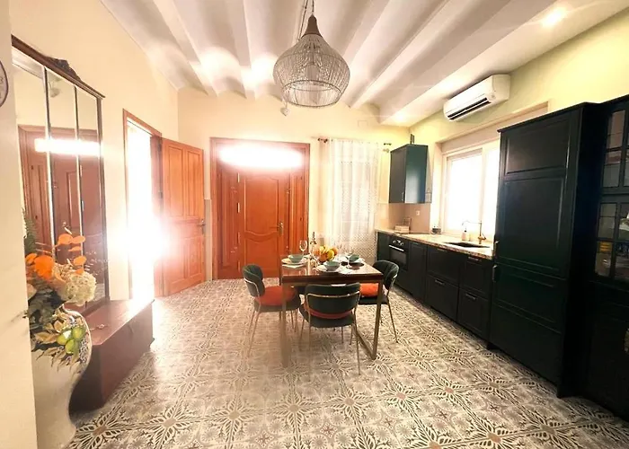 Esmeralda With Free Private Underground Parking * Βαλένθια