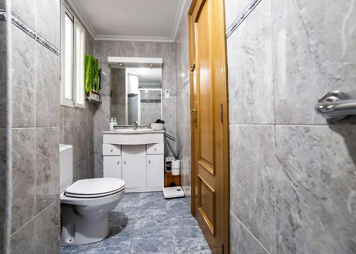 Awesome Center شقة *