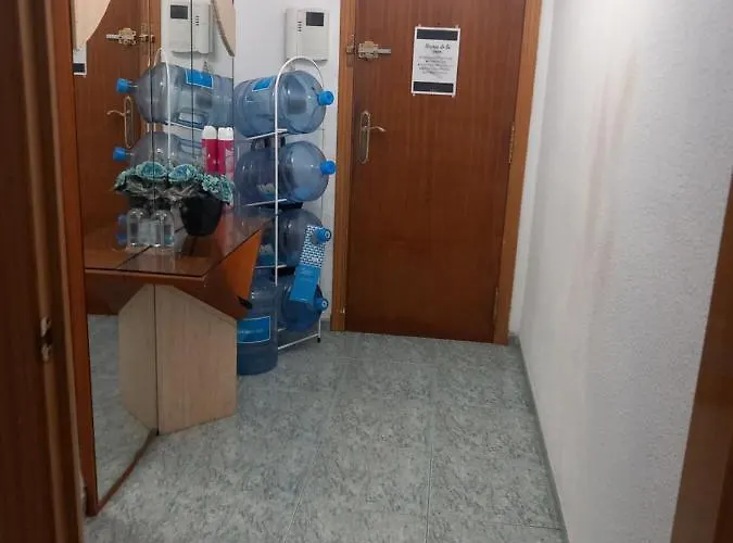 홈스테이 Grande En Piso Compartido Con 2 Adultos