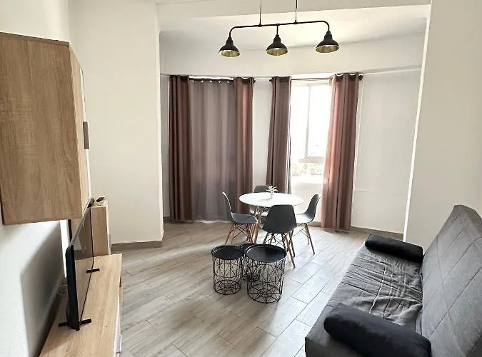 Flats Puente Ademuz De 3 شقة فالنسيا