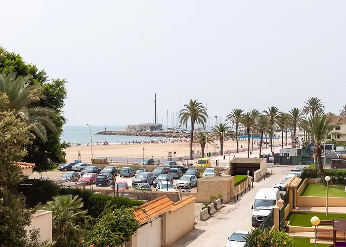 Isola Beachside 아파트