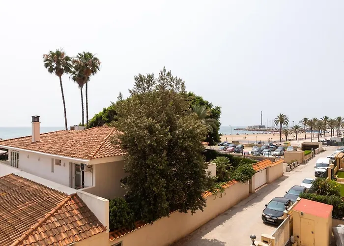 Isola Beachside 아파트