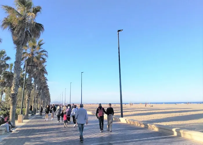 Penzion En Playa Malvarrosa Con Bano Privado -no Ac- 3*