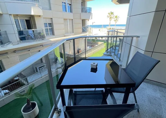 아파트 Luxury With Terrace And Sea Views *