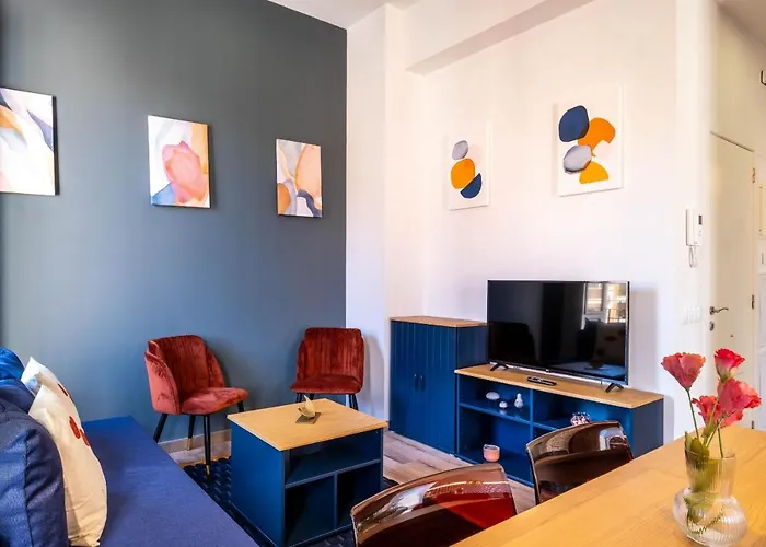 Brighthouse With Warm And Friendly Vibes 아파트