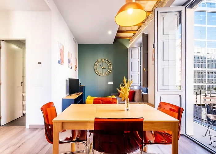 Amazing With Afun And Friendly Atmosphere Apartment *