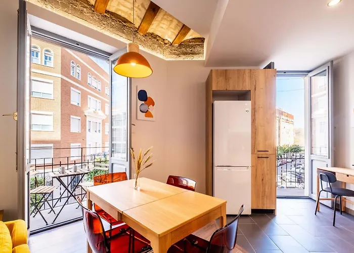 Amazing With Afun And Friendly Atmosphere Apartment Valencia