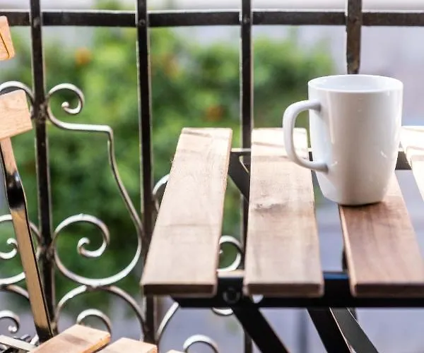 Amazing With Afun And Friendly Atmosphere Apartment