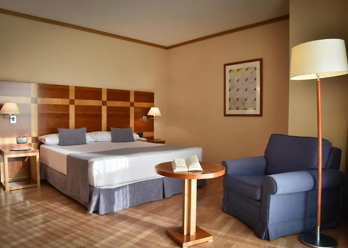 Senator Parque فندق 4*