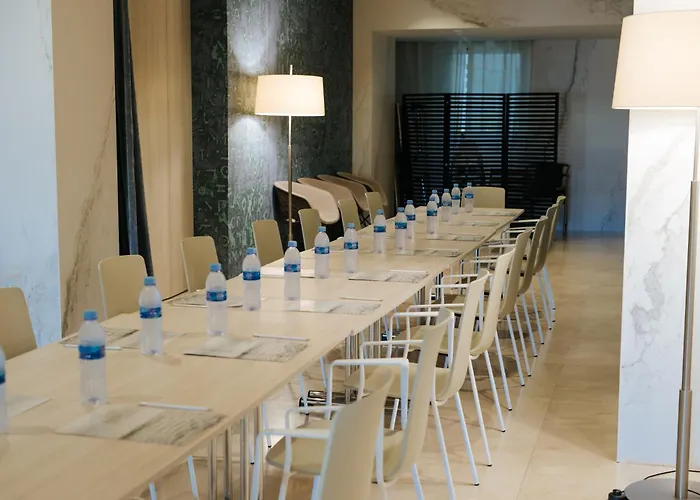 Neptuno Playa & Valenza