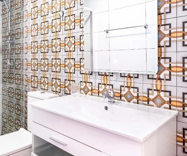 Quality With Homely Decor Valencia