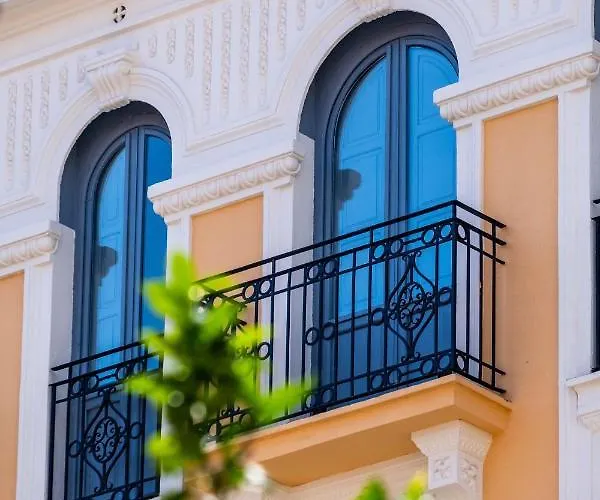 Quality With Homely Decor Valencia