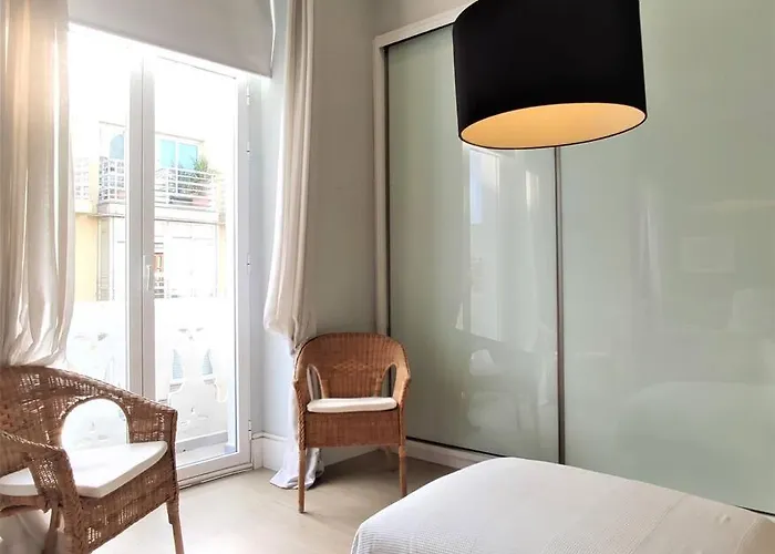 De Lujo Frente Al Mercado Colon. Only Adults 아파트 *