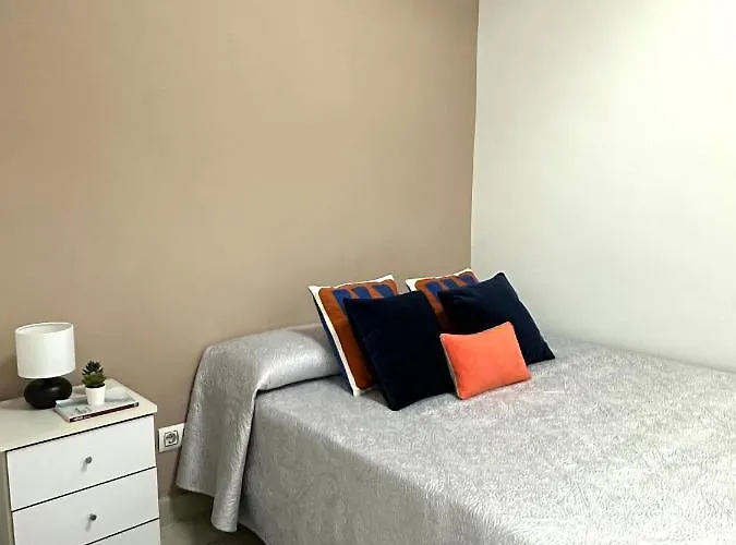 The Stop Проживание в семье Валенсия