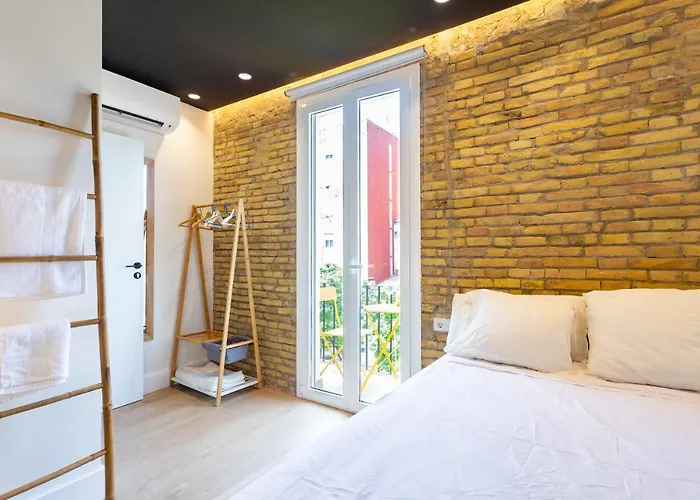 Private Δωμάτια σε οικογενειακή κατοικία *