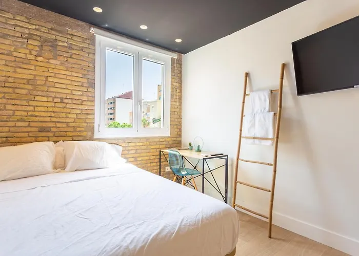 Private Δωμάτια σε οικογενειακή κατοικία