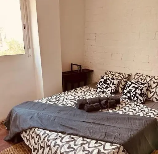 Muy Centrico En Junto A Ruzafa *