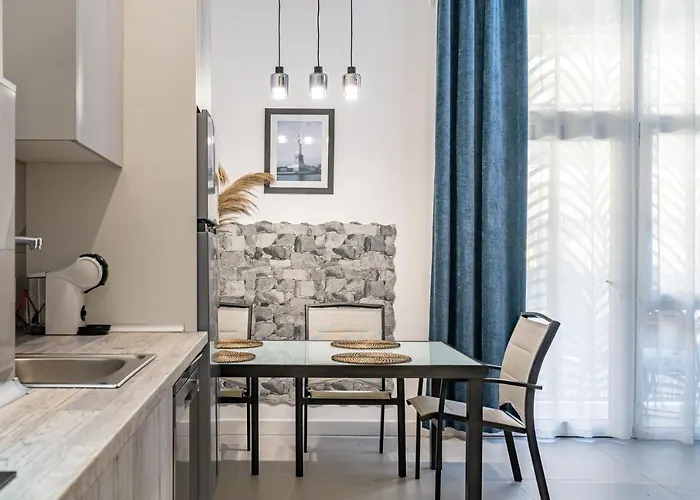 Exquisite With An Original Design Lejlighed