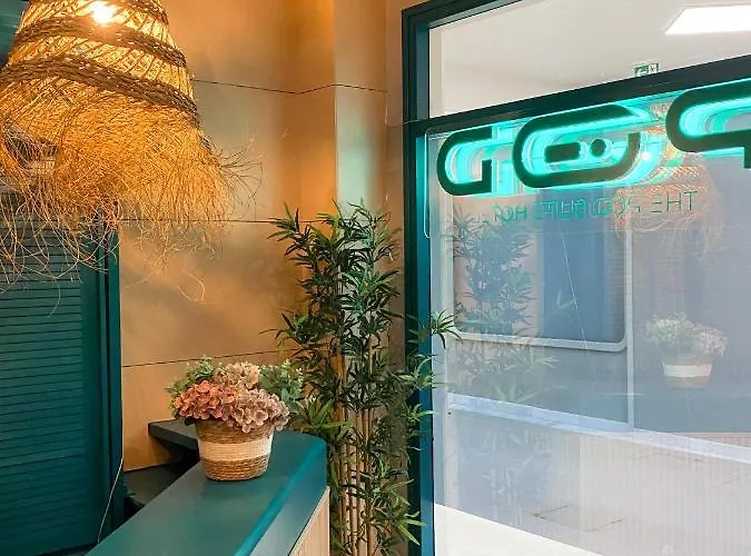 The Pod Blasco Hostel *