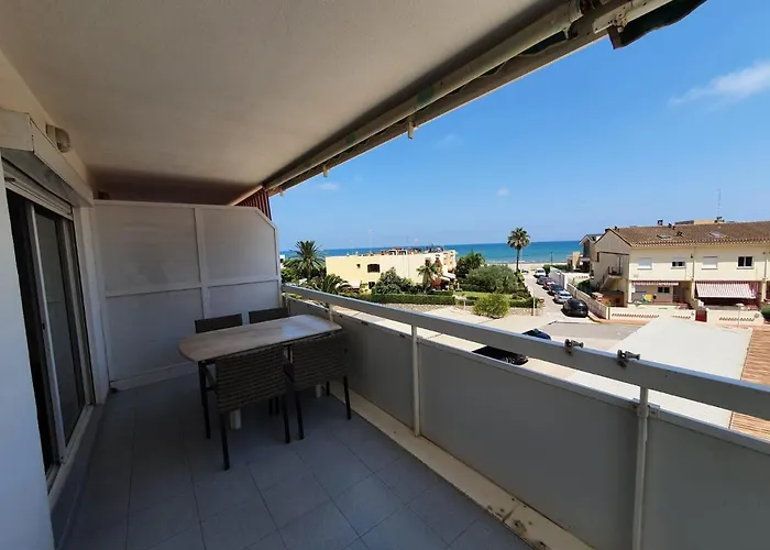 Con Vistas Al Mar A Pocos Metros De La Playa Appartement