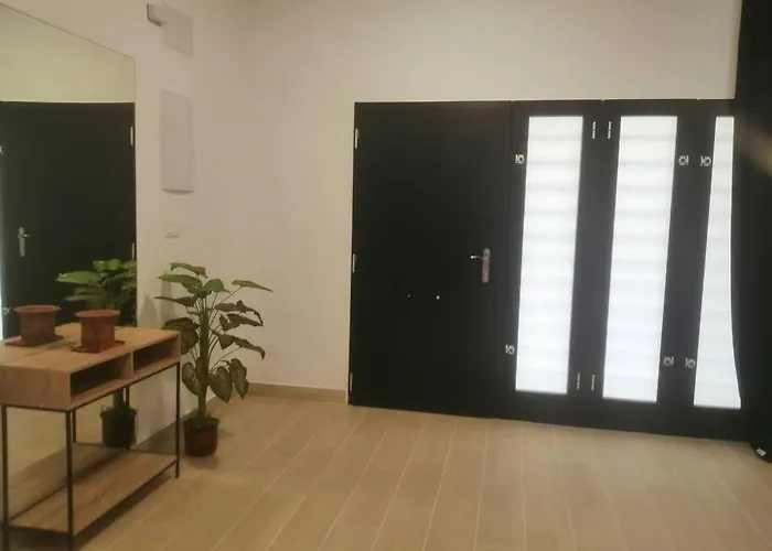 Twinflats 2 아파트 *