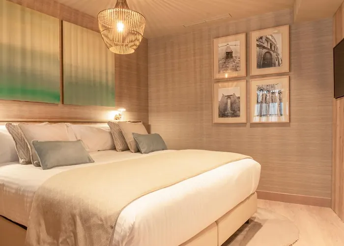 The Valentia Corretgeria ホテル 4*