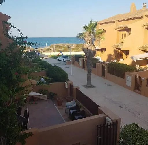 Adosado En La Playa De El Perellonet Con Piscina, Pista Tenis 펜션 발렌시아