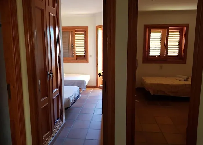 Adosado En La Playa De El Perellonet Con Piscina, Pista Tenis 펜션