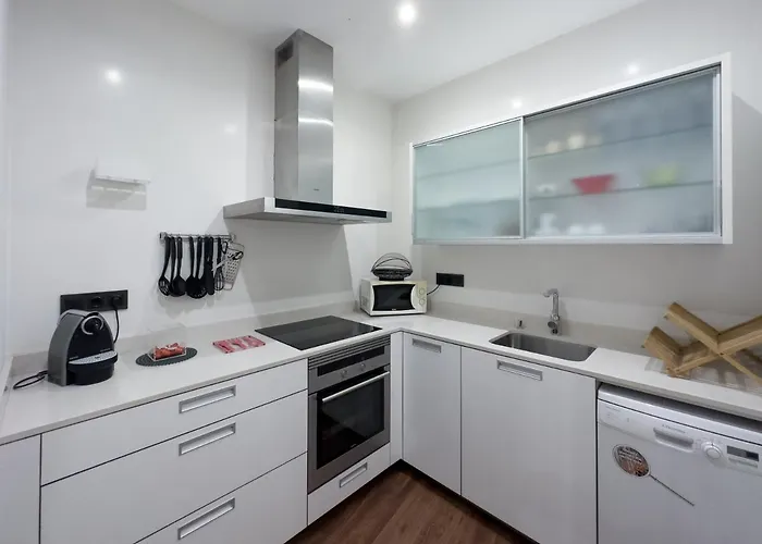 Market - Queen Square - Mid-term Apartment *