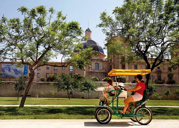 Apartup Market Square